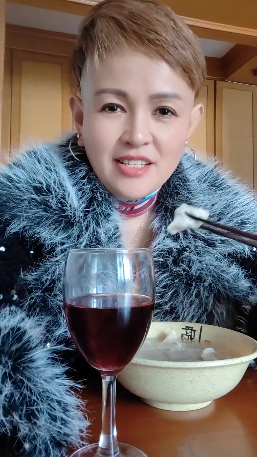 饺子就红酒，活的是通透！