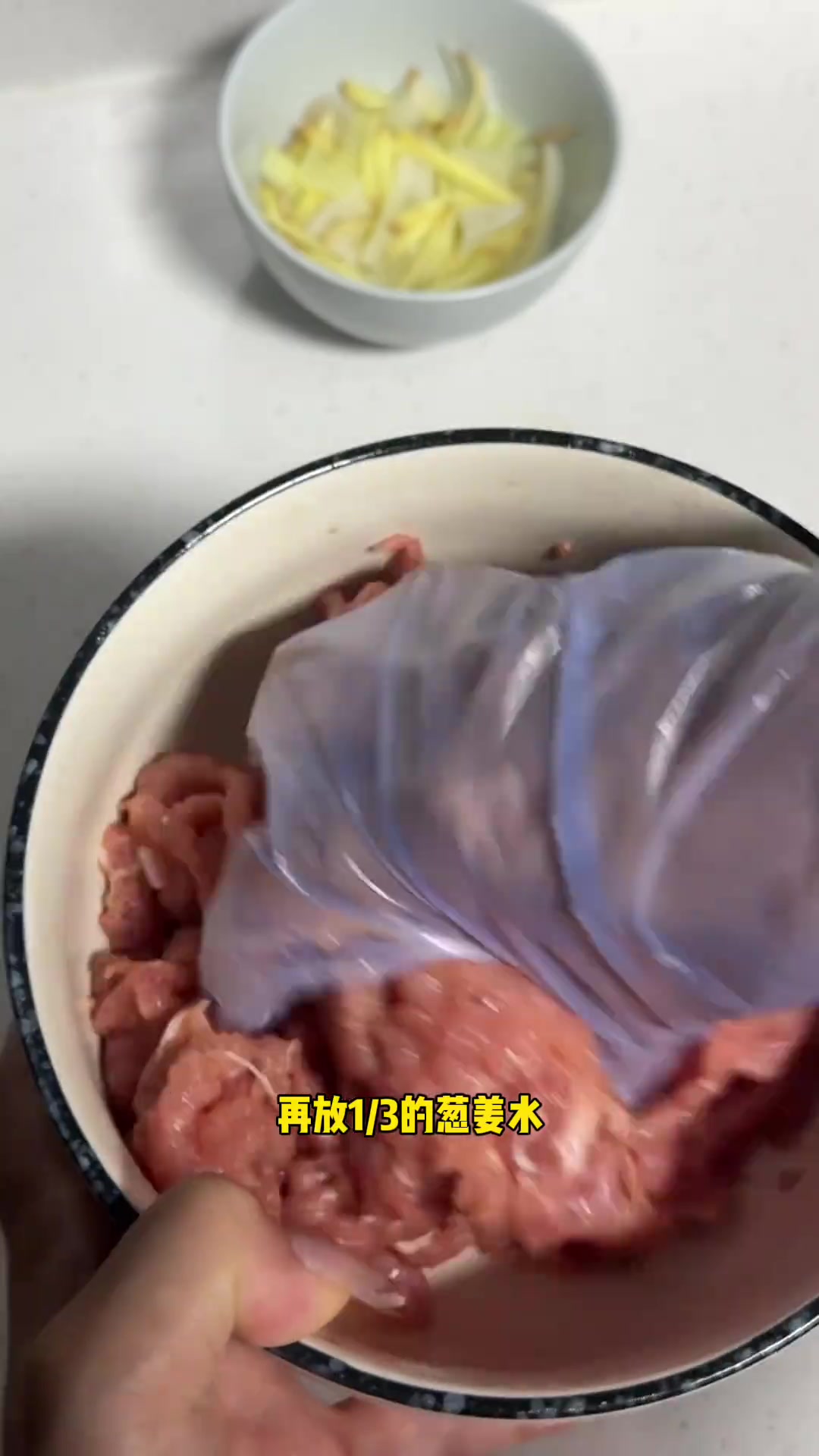 晚饭吃什么？小饼卷菜永远是我的首选