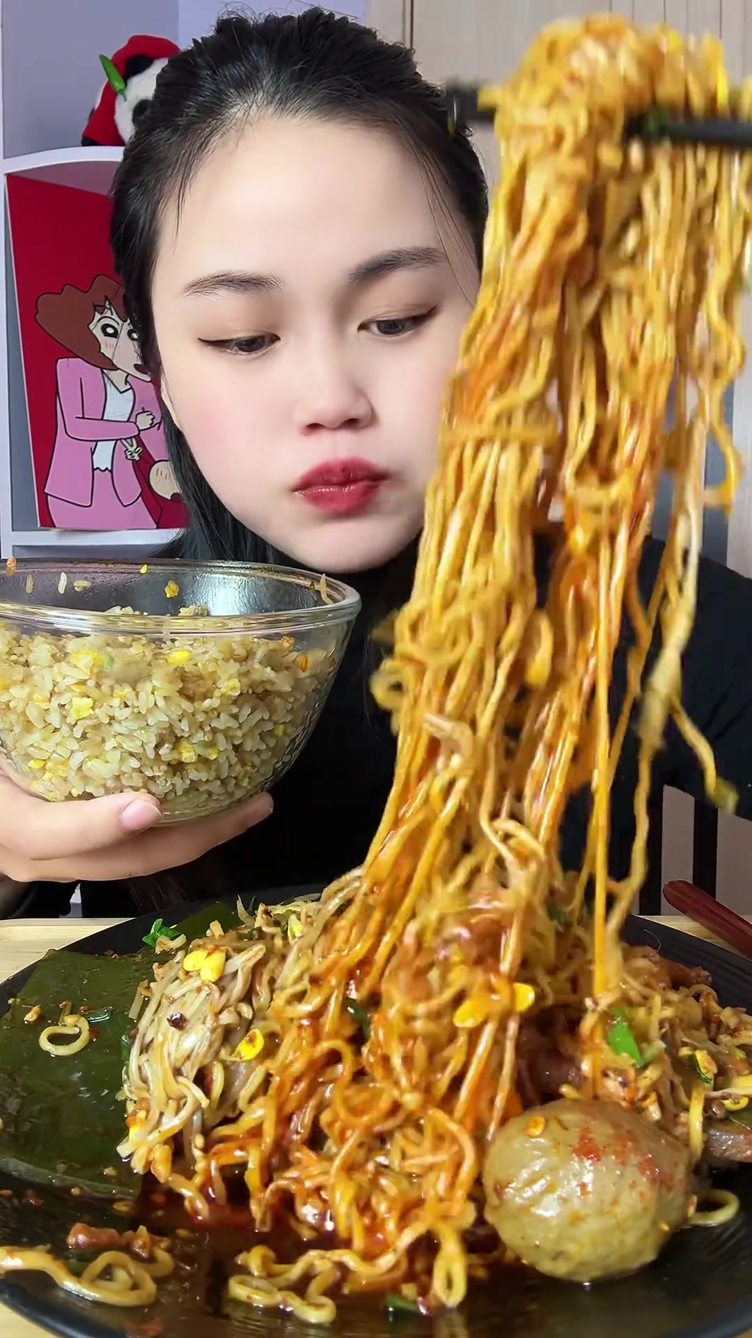 麻辣香锅配蛋炒饭，双倍碳水，快乐加倍！