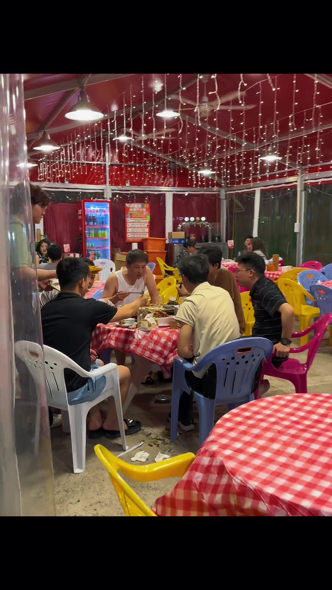 藏在巷子里的夜宵大排档，大油边真的馋死我了