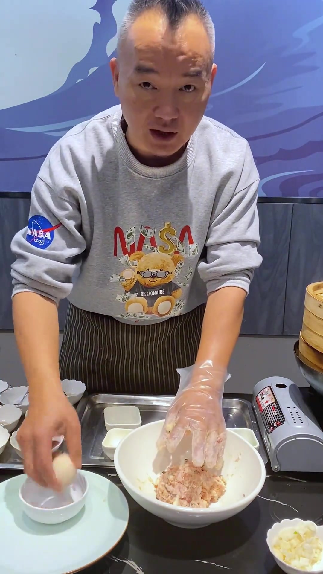 虾辣膏蒸肉饼，家常硬菜来啦