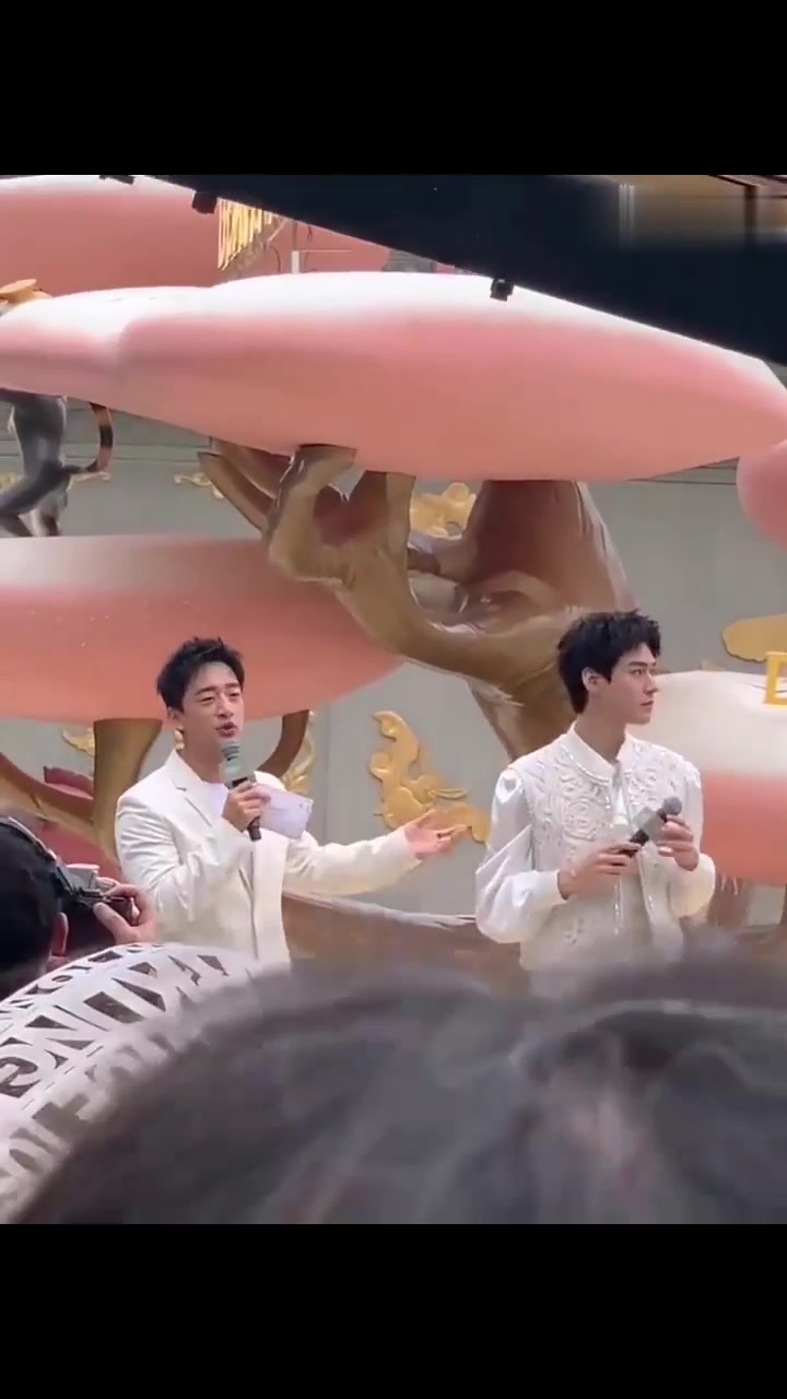 龚俊野兽派成都活动合集