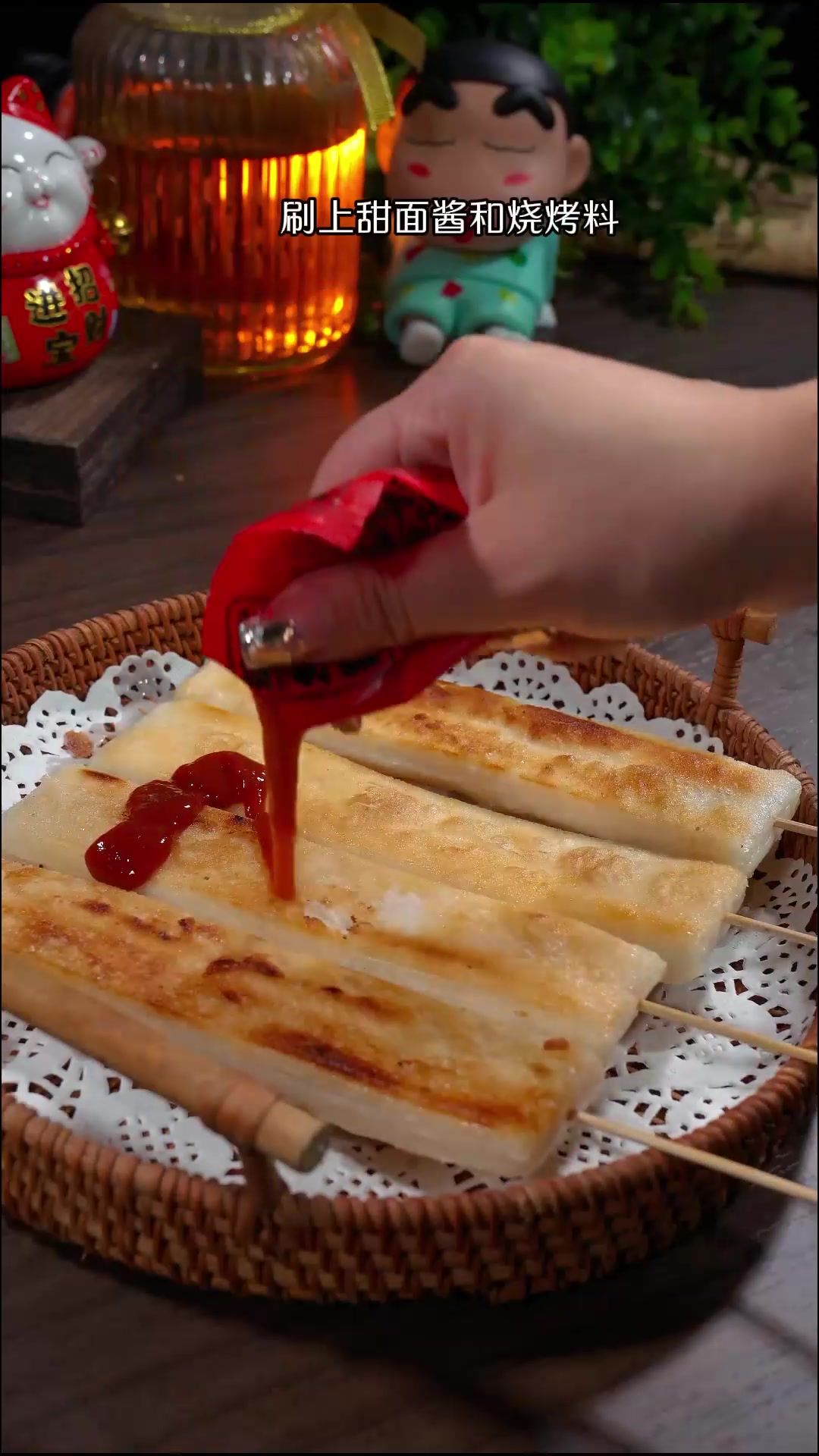 外脆里糯年糕，在家几分钟做，味道不输小吃摊