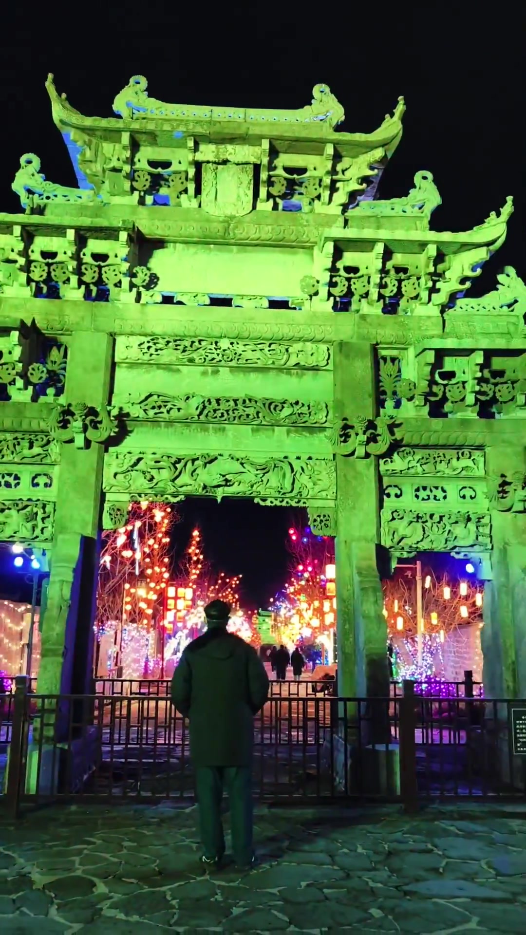 新春随手拍｜花灯贺新春