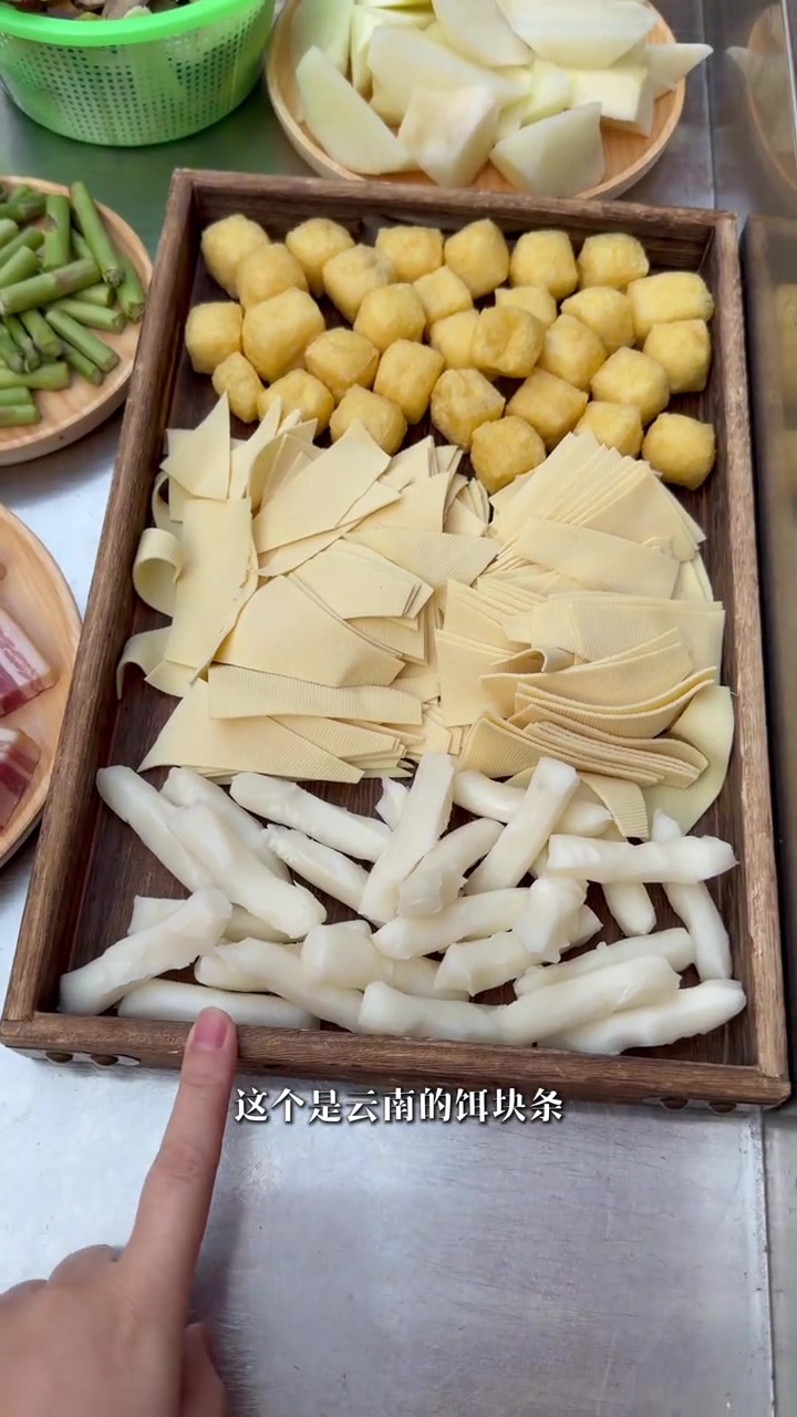无锡人从小吃到大的都是咸腊八粥！