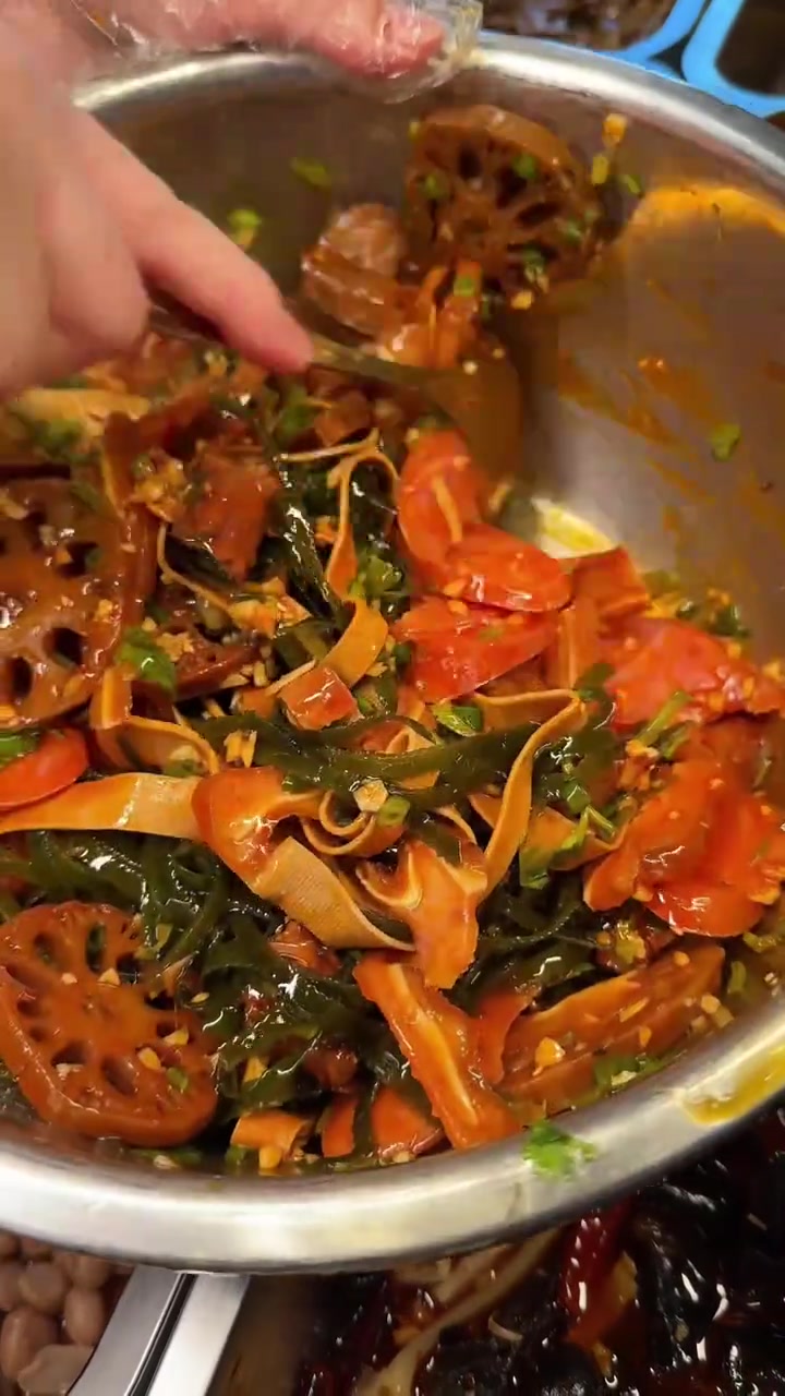 红油凉拌菜，做法简单，可做可摆摊