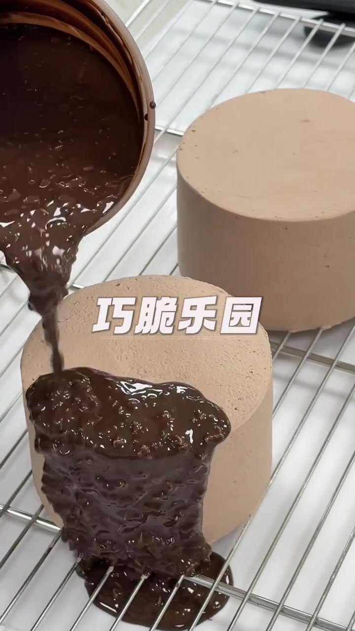 保定500平蛋糕店爆单的一天!
