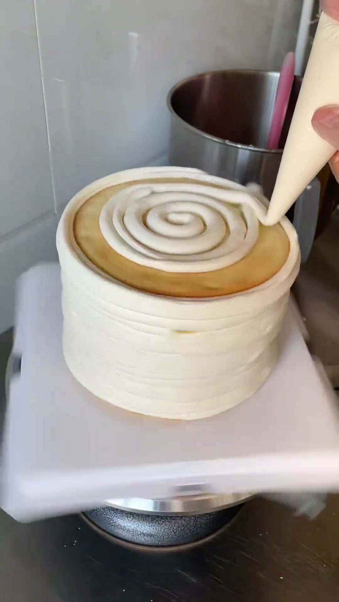 6英寸安佳奶油蛋糕唐山蛋糕沉浸式做蛋糕