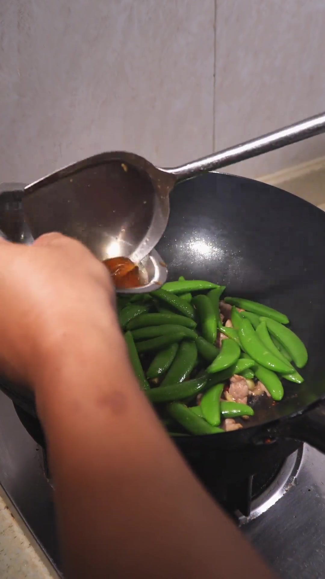 简单家常菜，甜兰豆炒肉片