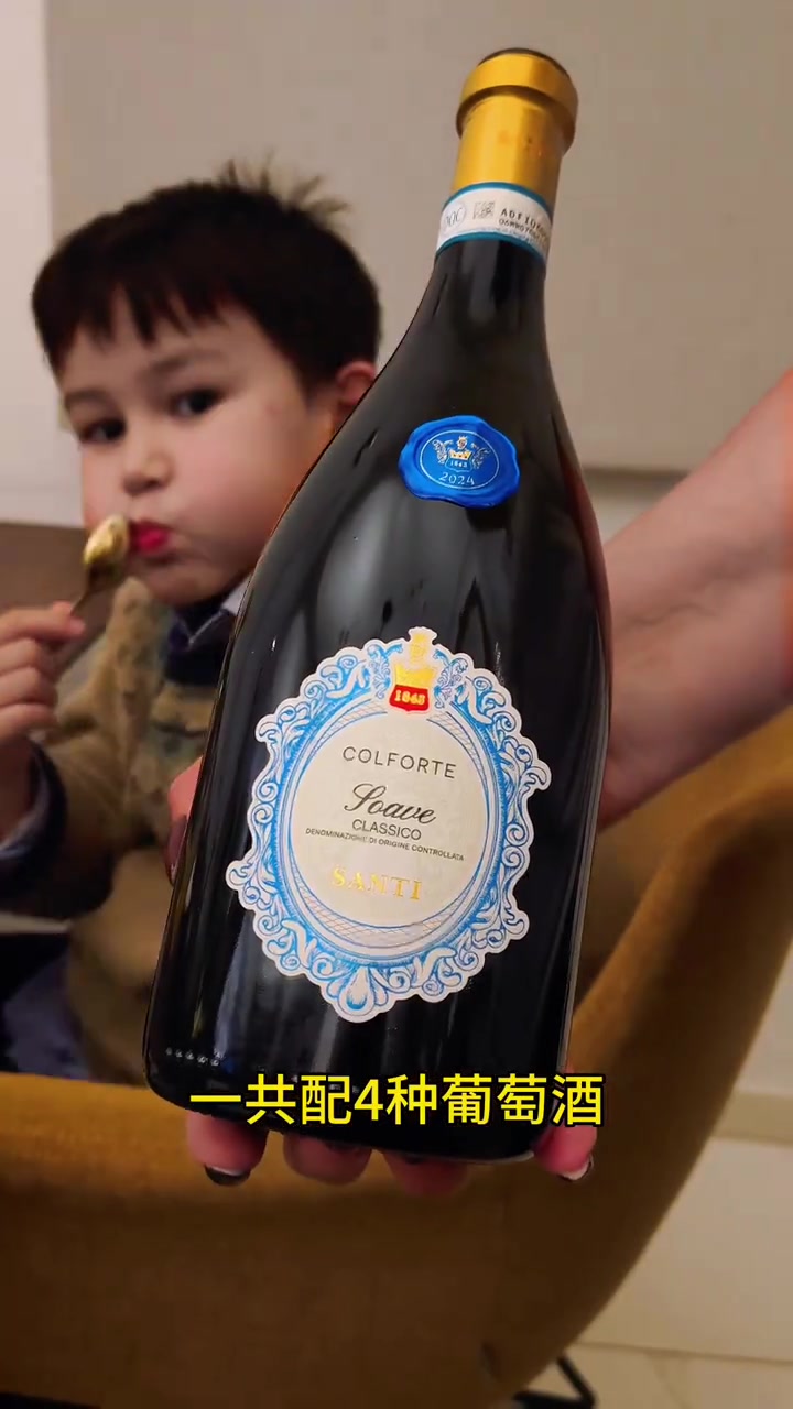我说想家了，想吃汽锅鸡，儿子想吃西贝烤肉串……老公说带我去吃点好吃的