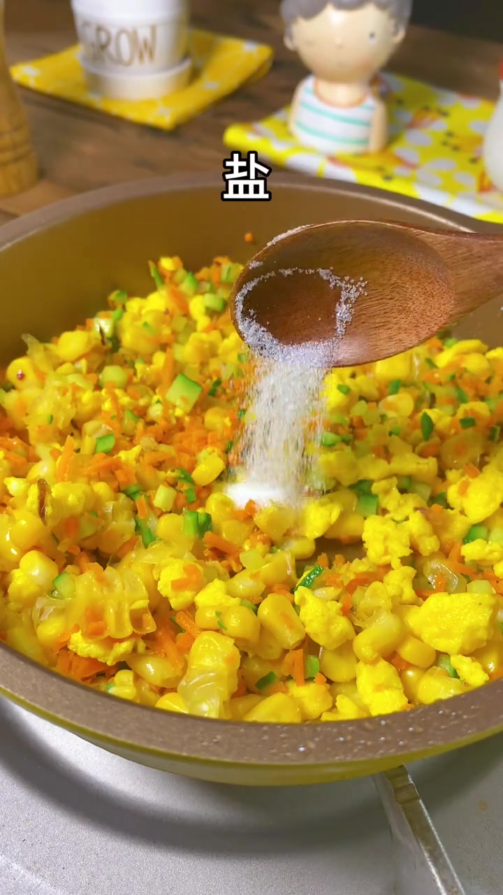 宝宝不爱吃蔬菜？试试分分钟搞定的时蔬蛋炒饭#悦动生活季#