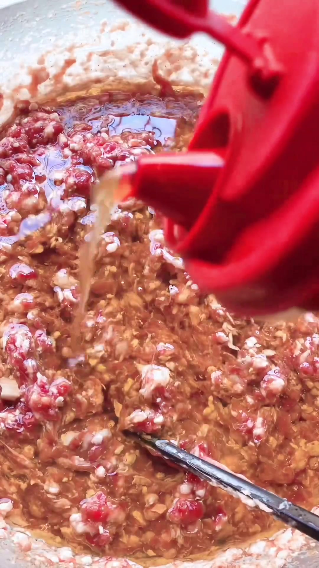 牛肉馅包子出锅喽，想吃的来吧，记录简单生活