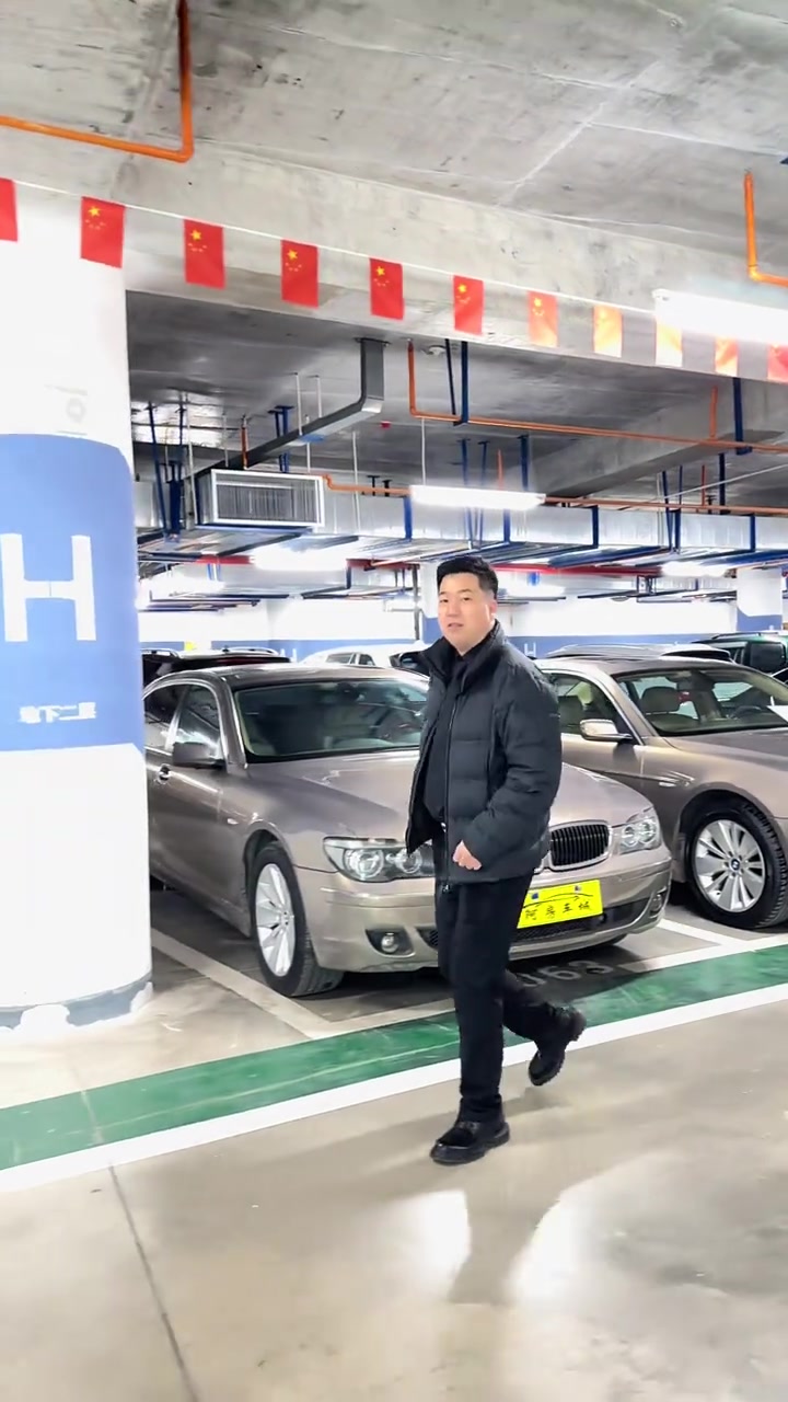 开老车的人,你新车就是再降他也不会买 经典老车 情怀老车 西安老爷车