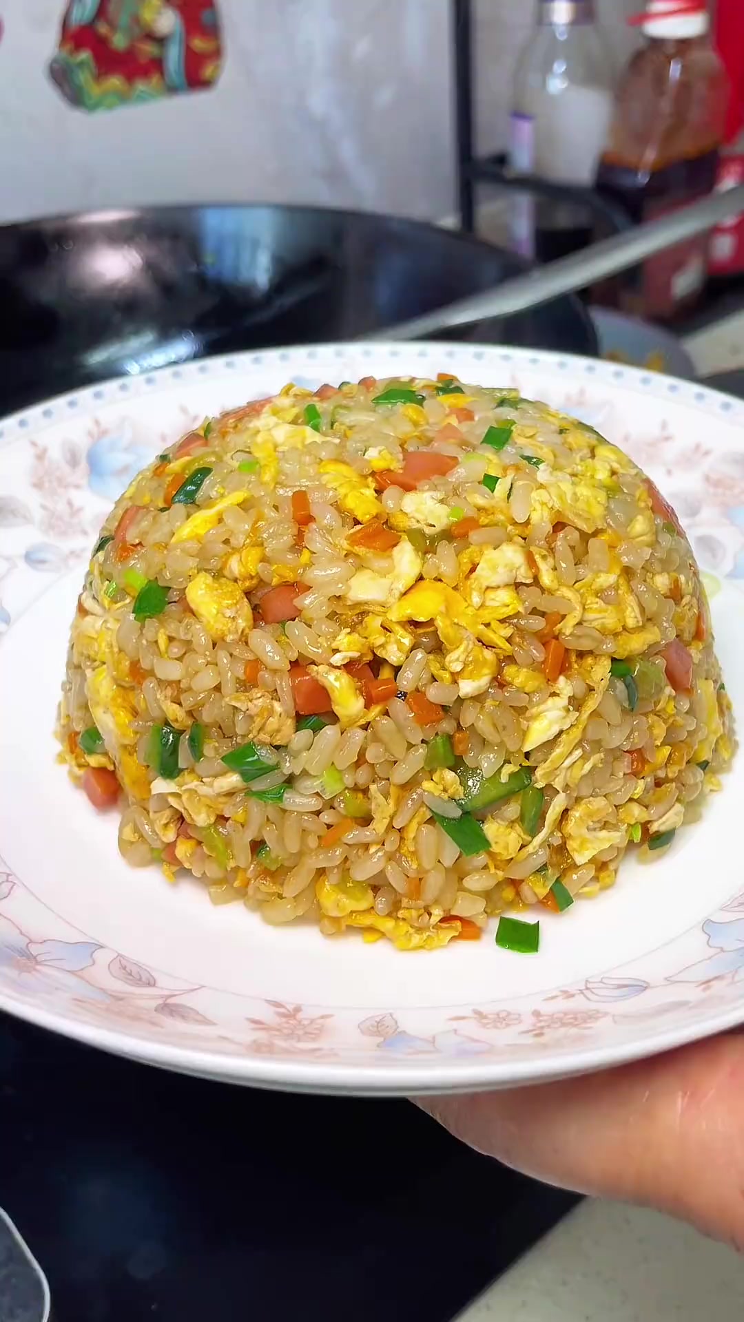婆婆的黄瓜蛋炒饭，香到跺脚的神仙吃法