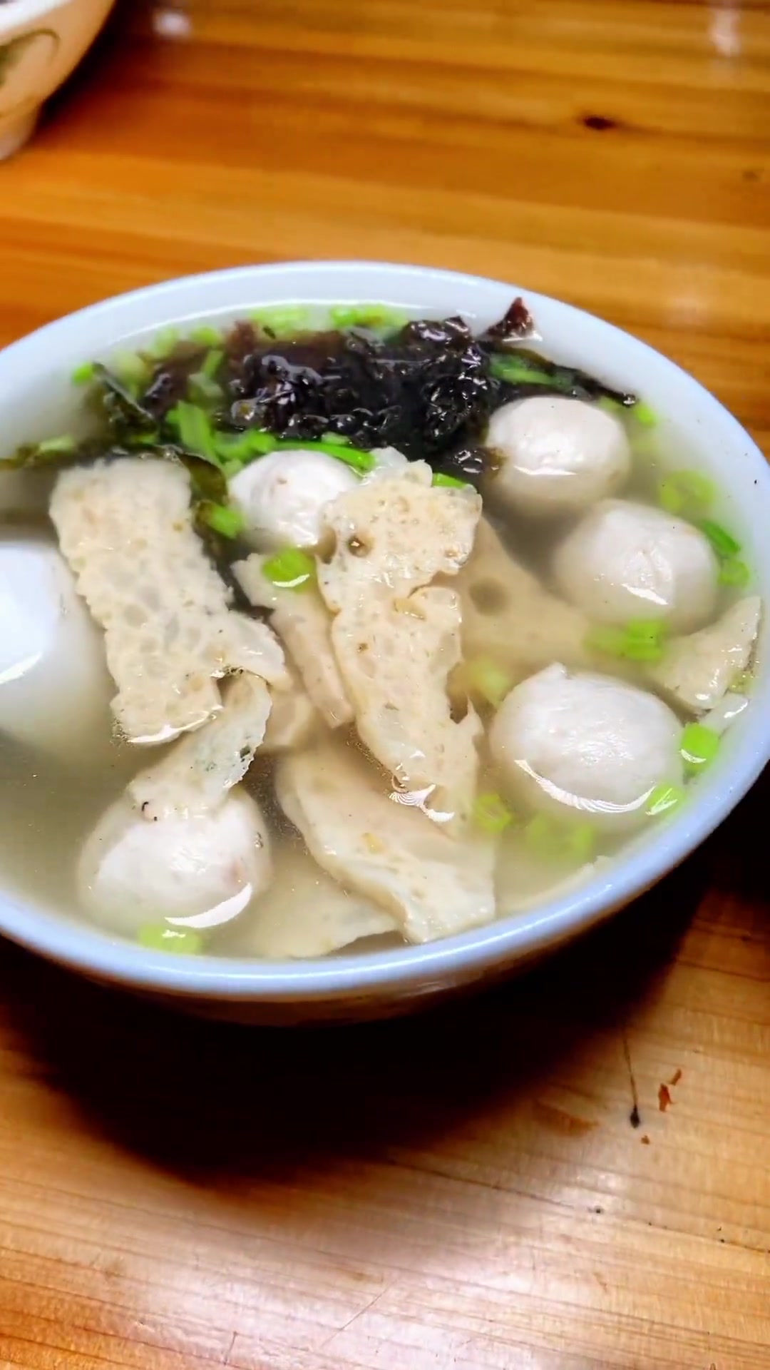 深夜营业的咖喱鹅肉饭，多是潮汕食客光顾