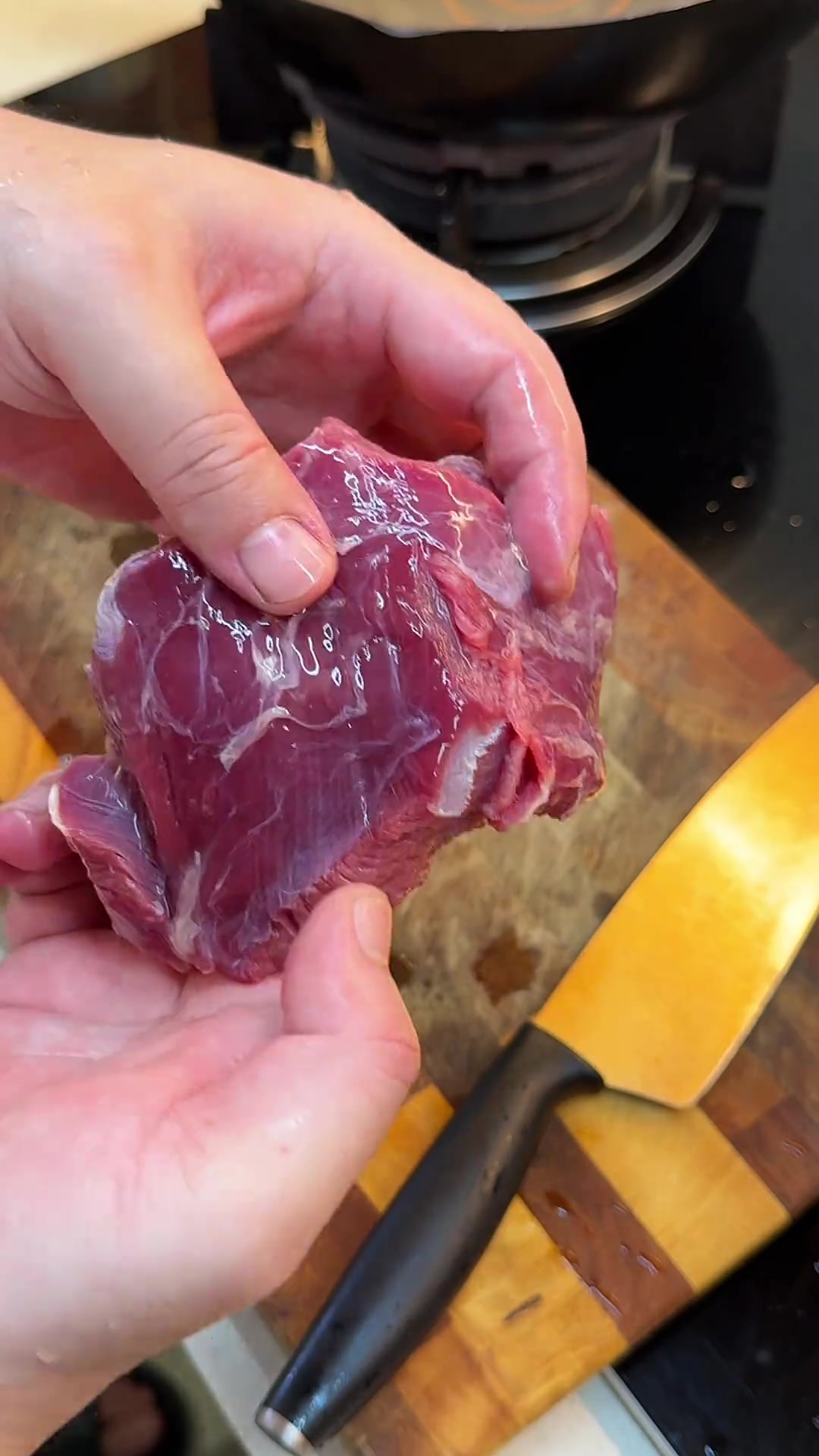 家常菜莲藕炒牛肉，脆嫩搭配超好吃