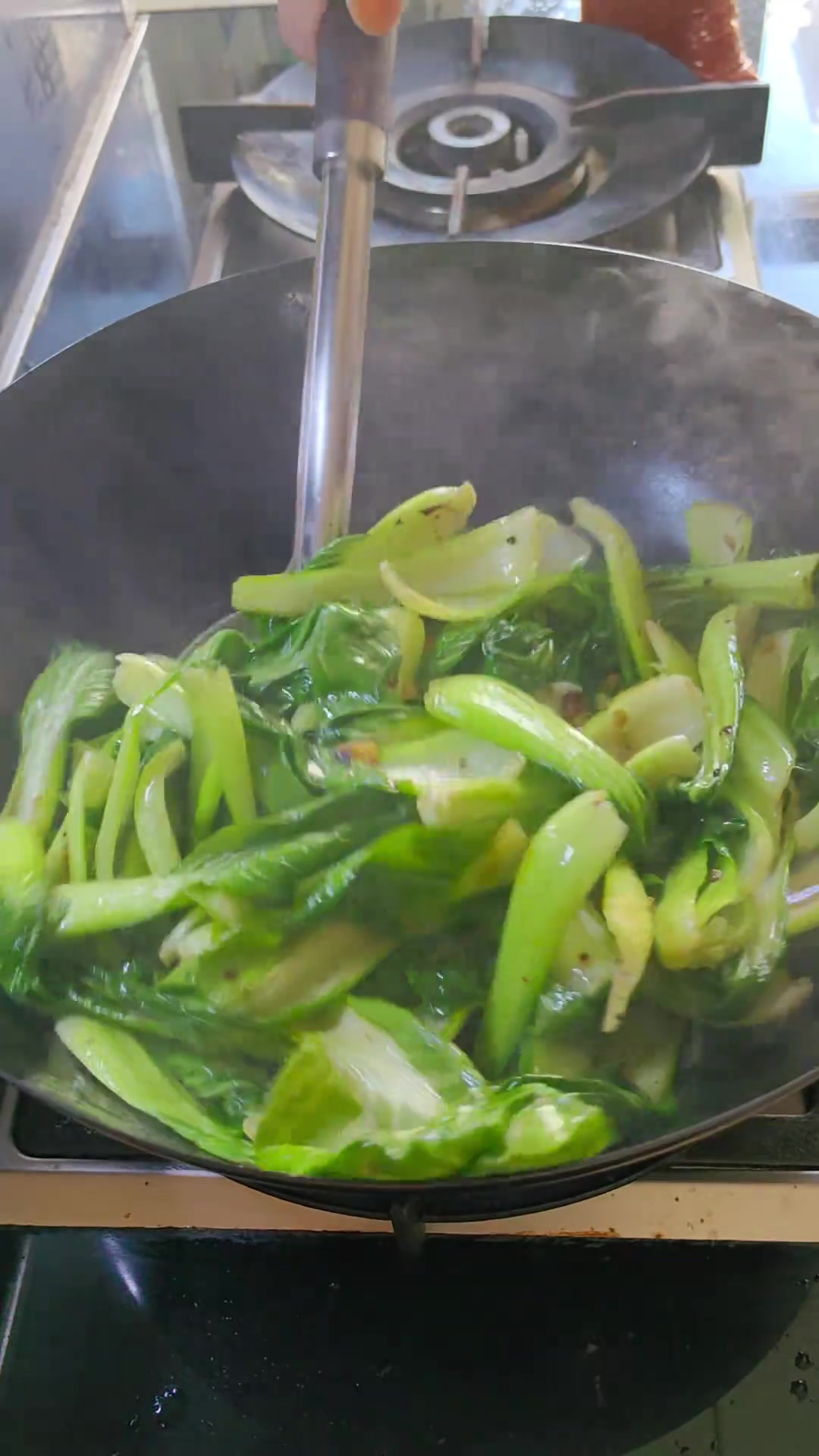 小时候觉得妈妈猪油炒青菜好吃，现在自己做才知荤素搭配真好