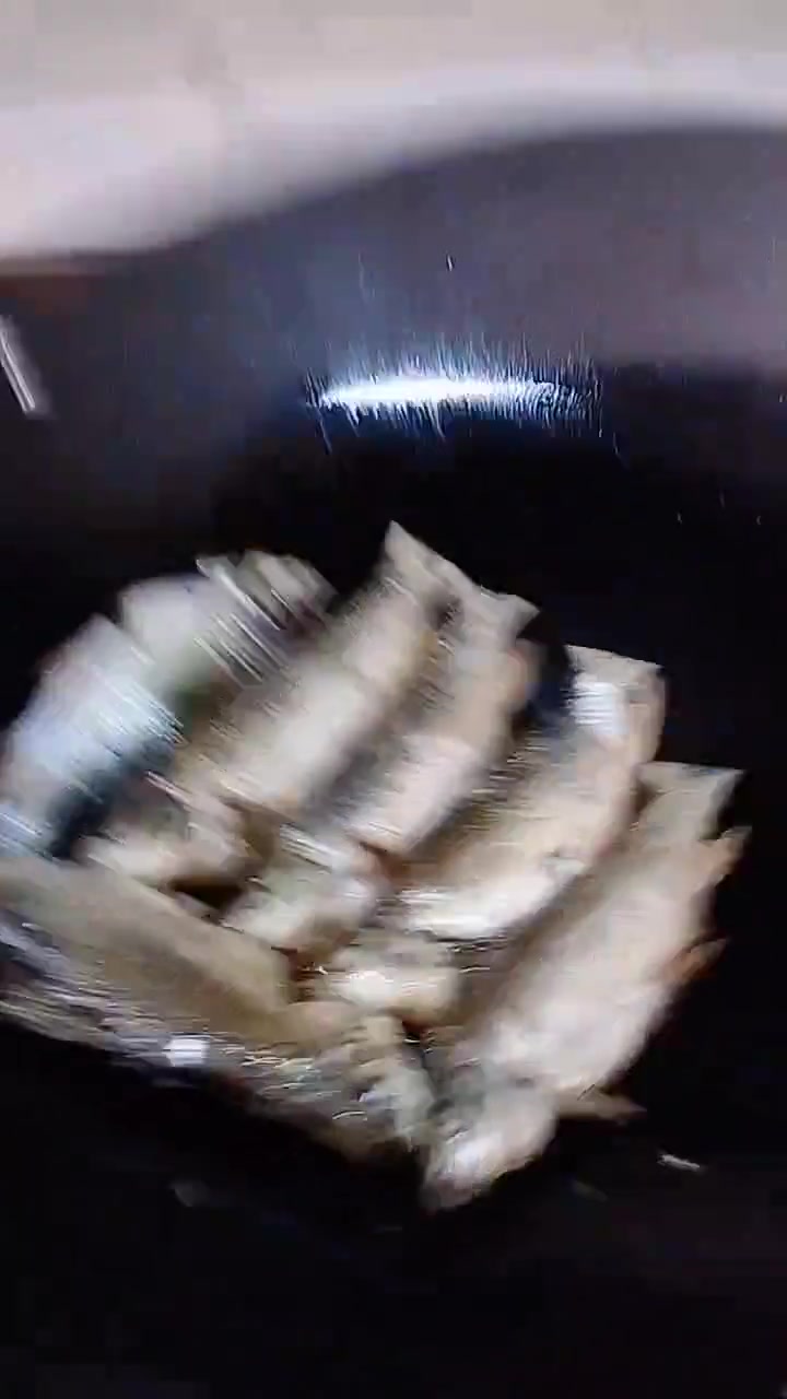 白天鹅大酒店旁厨师，煎鱼我是认真的！