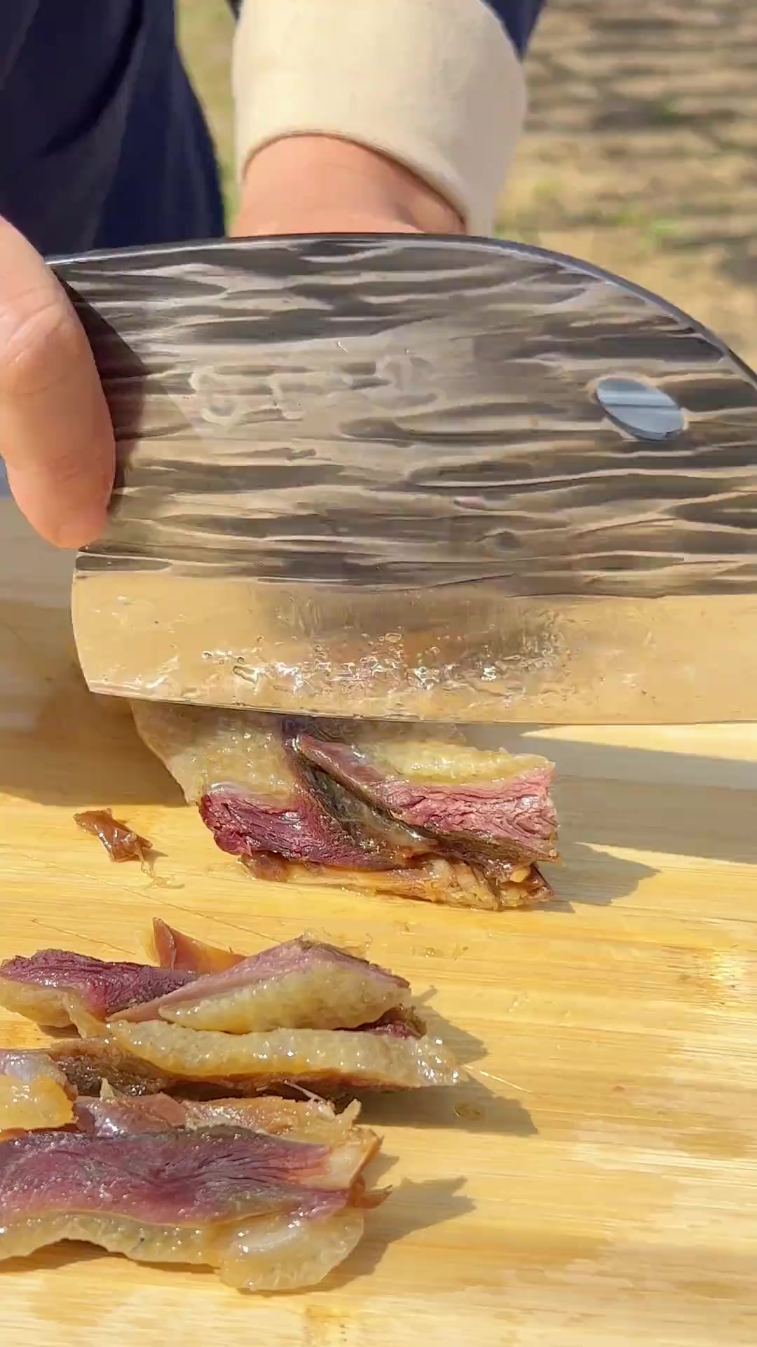 农家腊鸭！白鸭和麻鸭，你钟意选哪一种靓鸭？