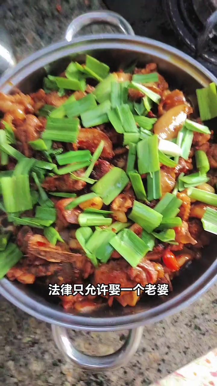 男人们说说，对这桌晚餐是不是都这么想？
