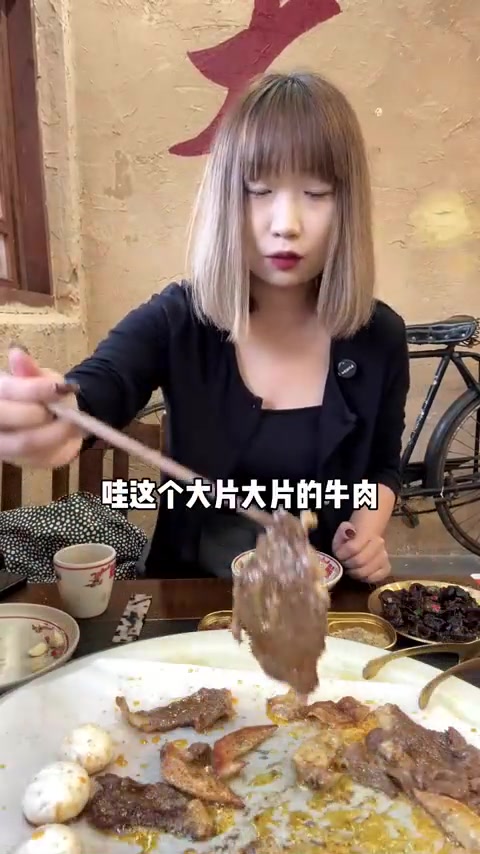 大理滇小妹石板烧，复古装修拍照出片，菜品不错推荐！