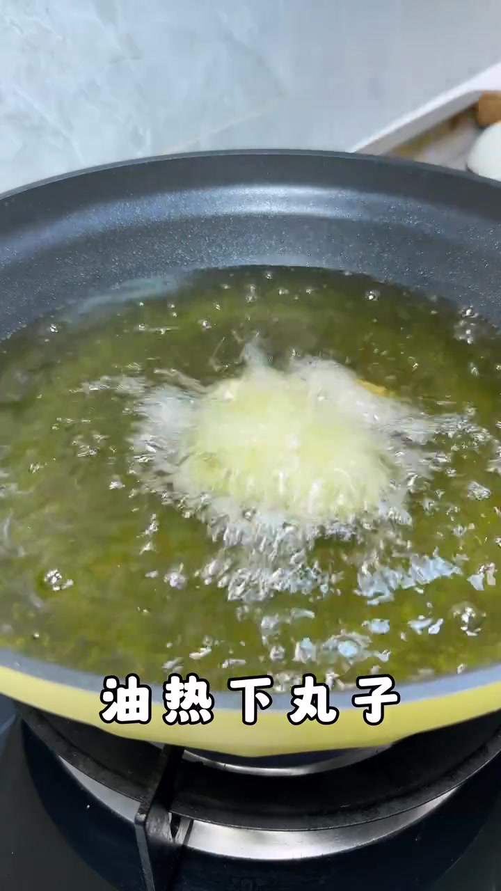 谁懂这碗临汾牛肉丸子面的快乐！