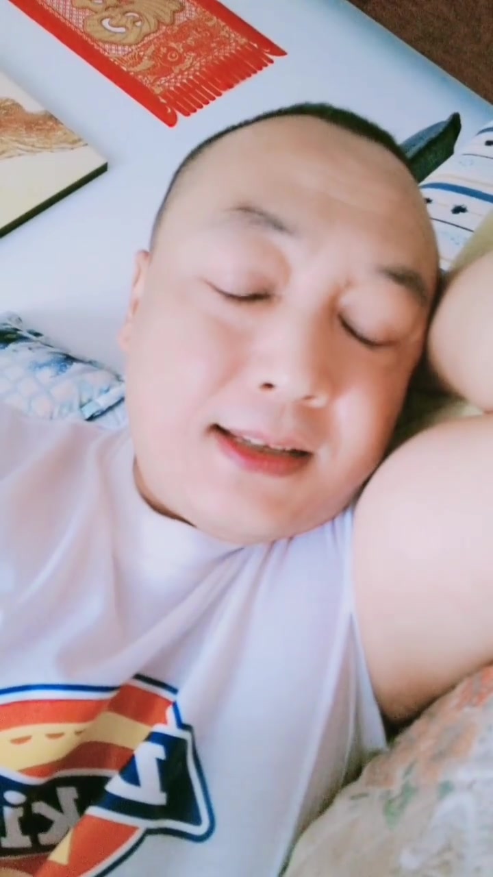 立秋抢秋膘，我却疼得没包饺子！