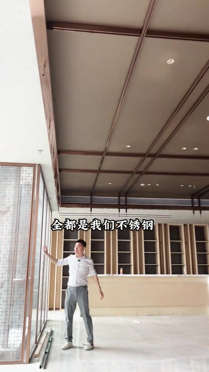 深圳企业会所,不锈钢工程装修案例,定制天花吊顶与圆弧设计