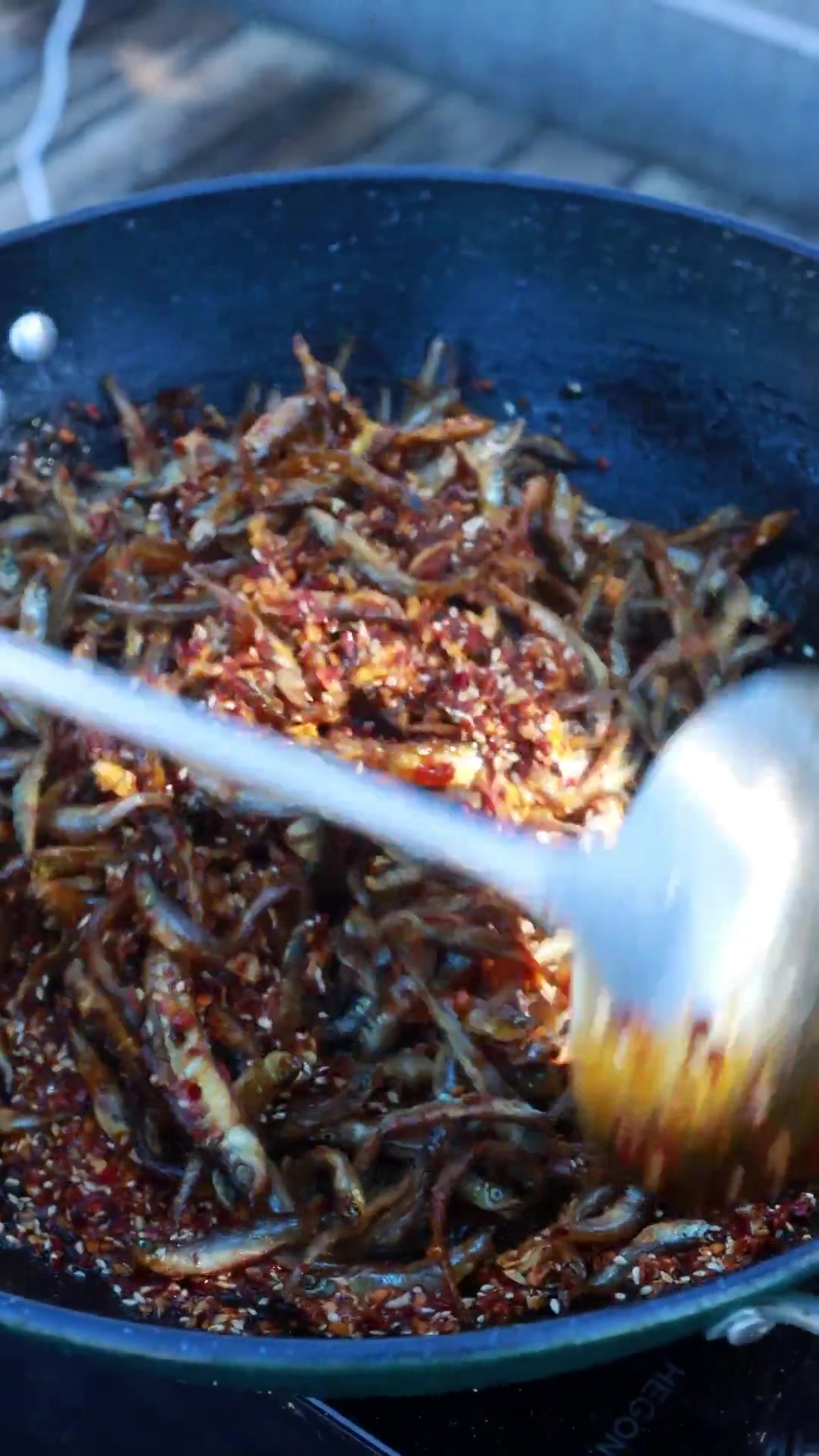 世界杯看球聚会，怎能少了麻辣小鱼干？