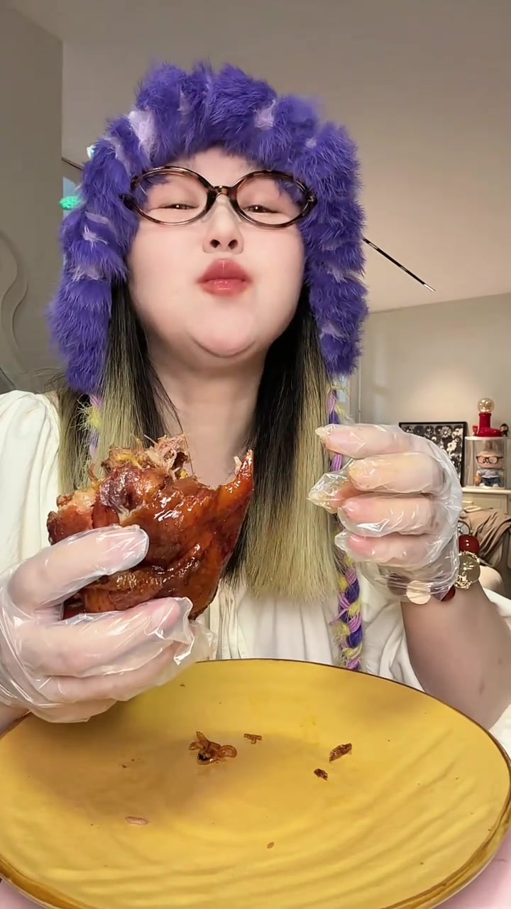 深夜美食，烤鸭皮卷饼，肉食主义狂欢！