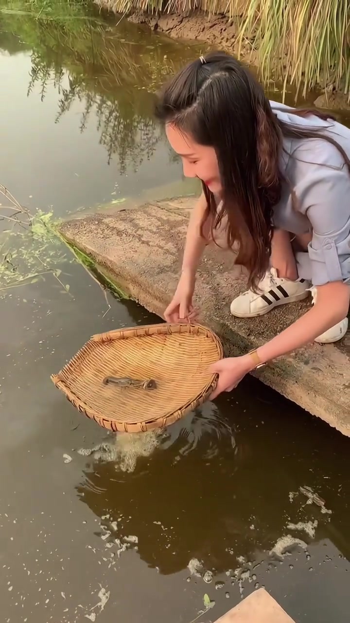 钓小龙虾到底是哪代人的乐趣？反正我喜欢