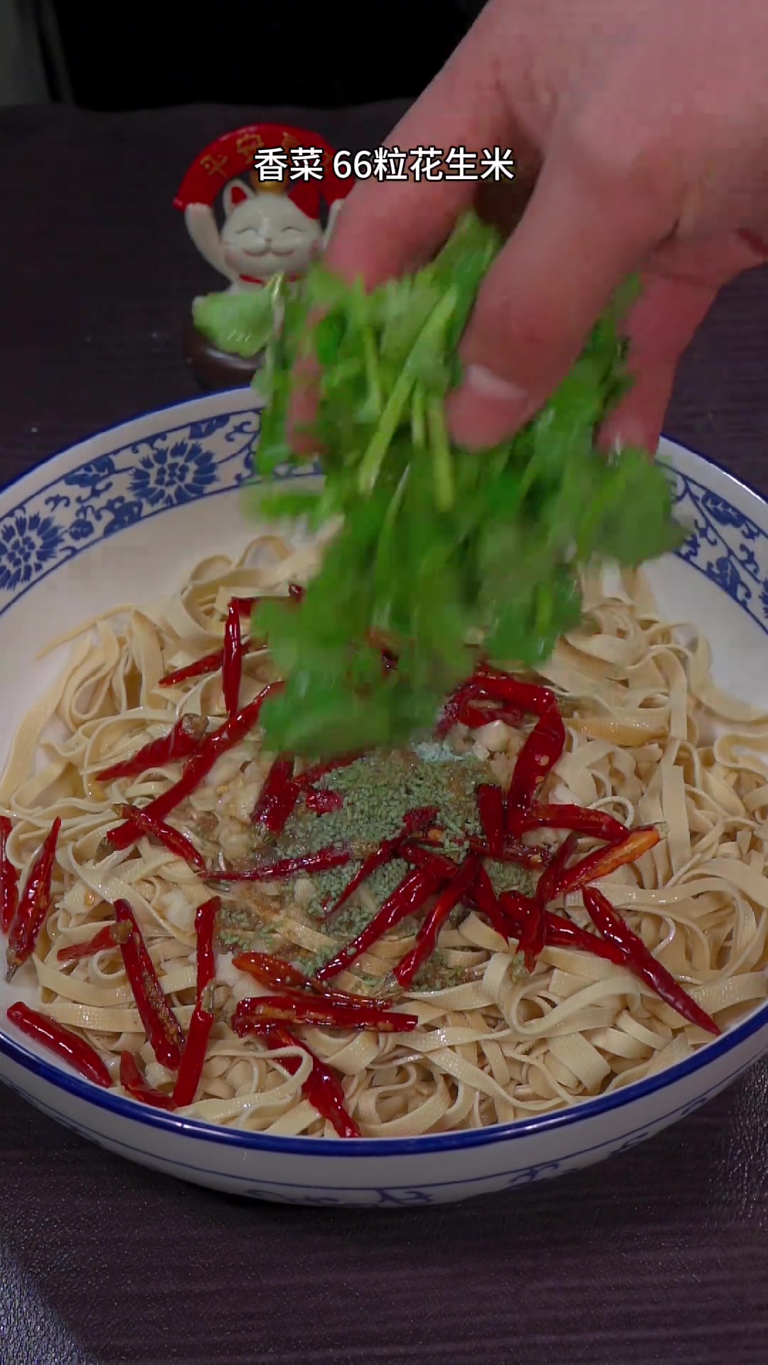 过年大鱼大肉吃腻了？试试这道爽口解腻的凉拌千张丝！