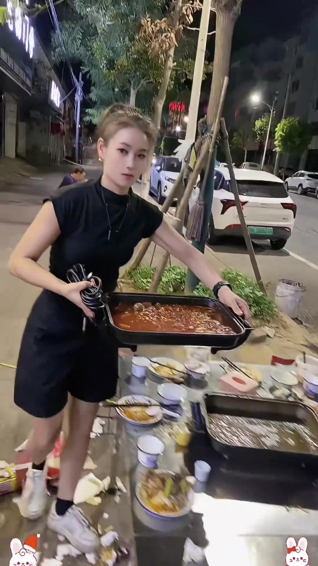 烤鱼店老板娘：从后厨到马拉松的奋斗人生
