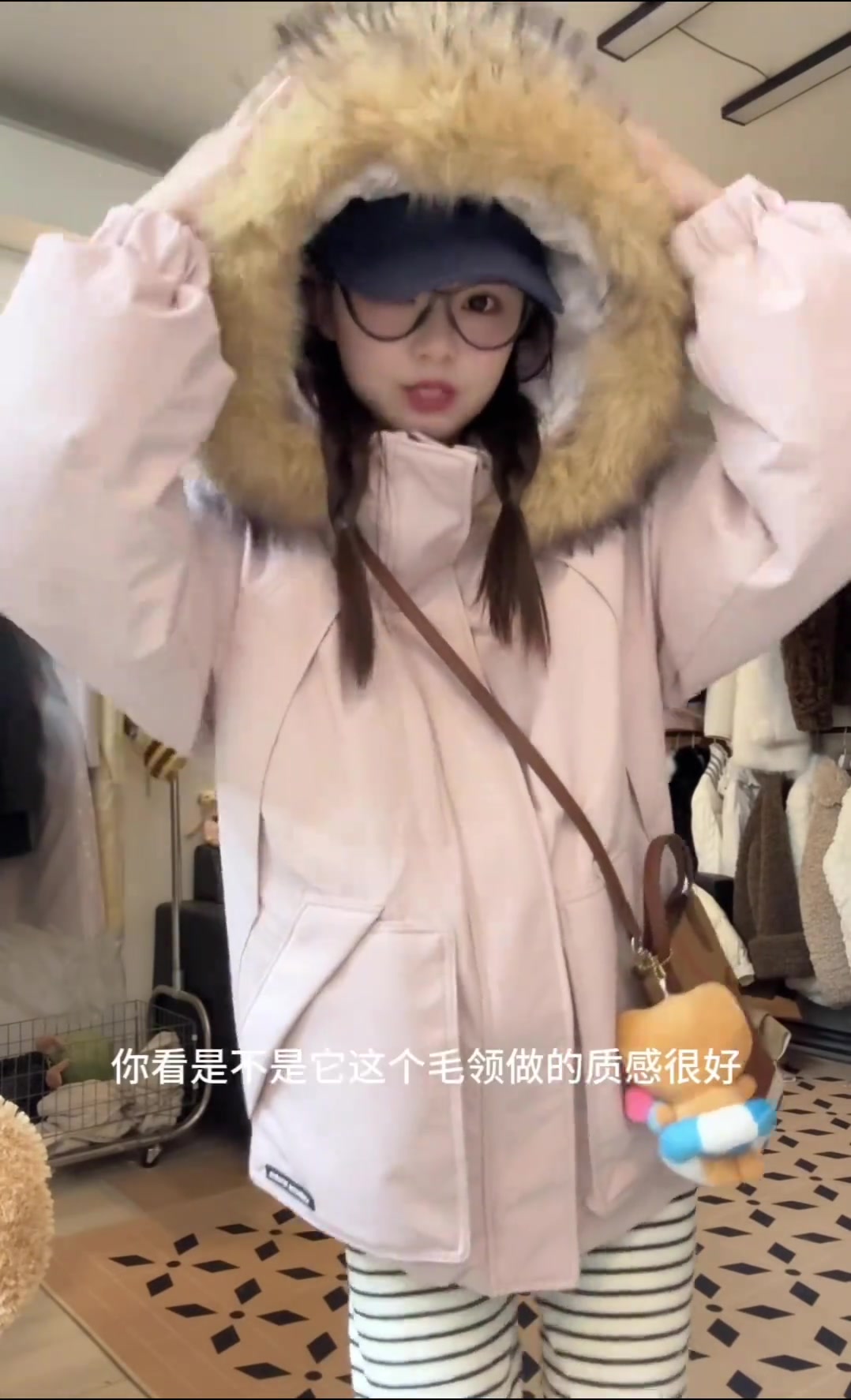 派克服羽绒服实测，毛领超有质感，保暖又百搭