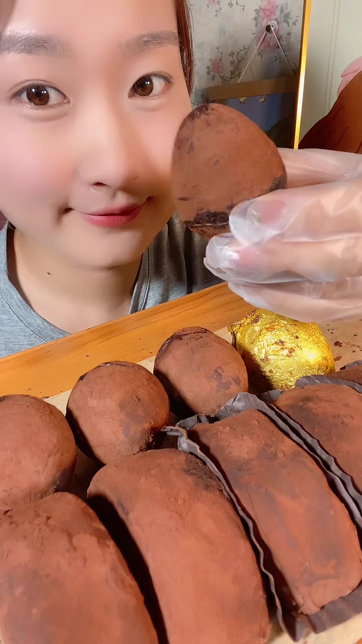 巧克力金蛋，甜蜜的味蕾盛宴！