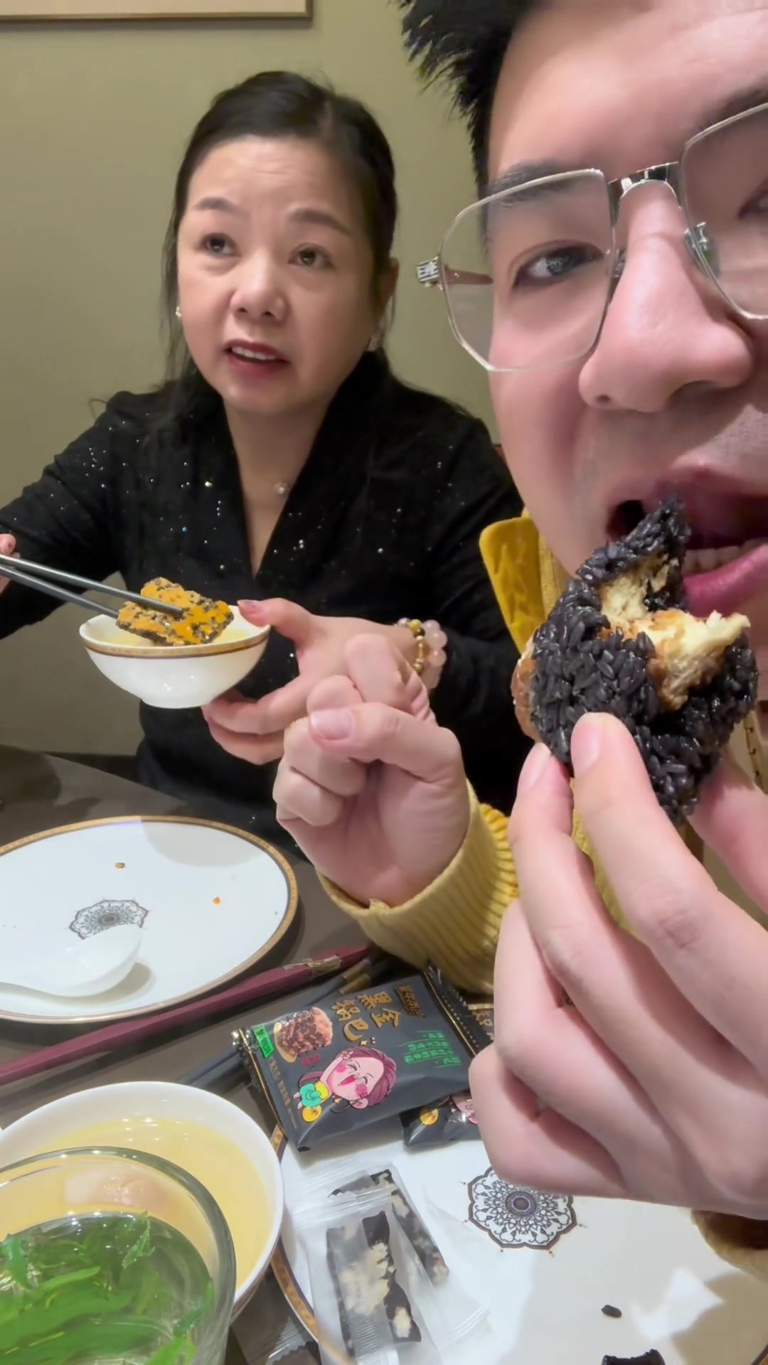 姐妹们，徽菜和臭桂鱼都好吃