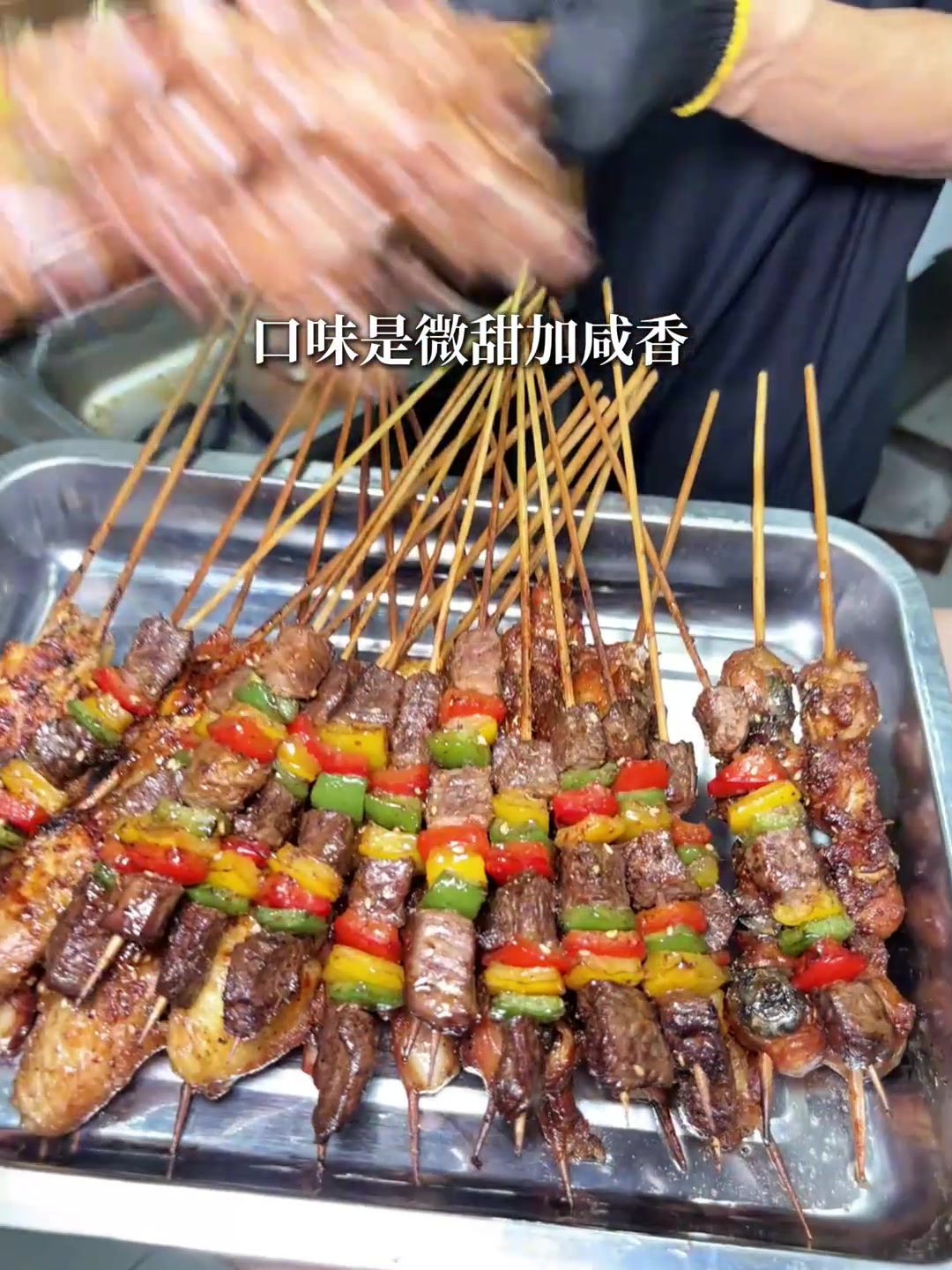 南宁友女带路，吃南宁本地烧烤，位置难找