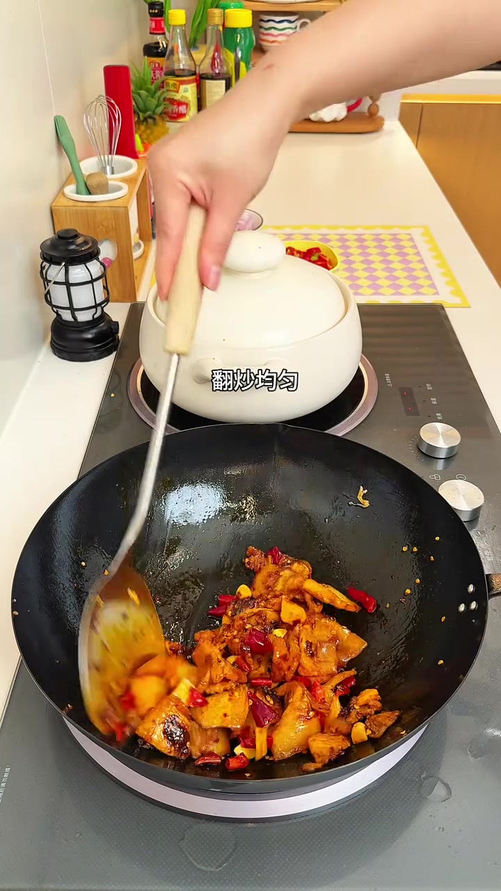下班｜家里小学生吃晚餐