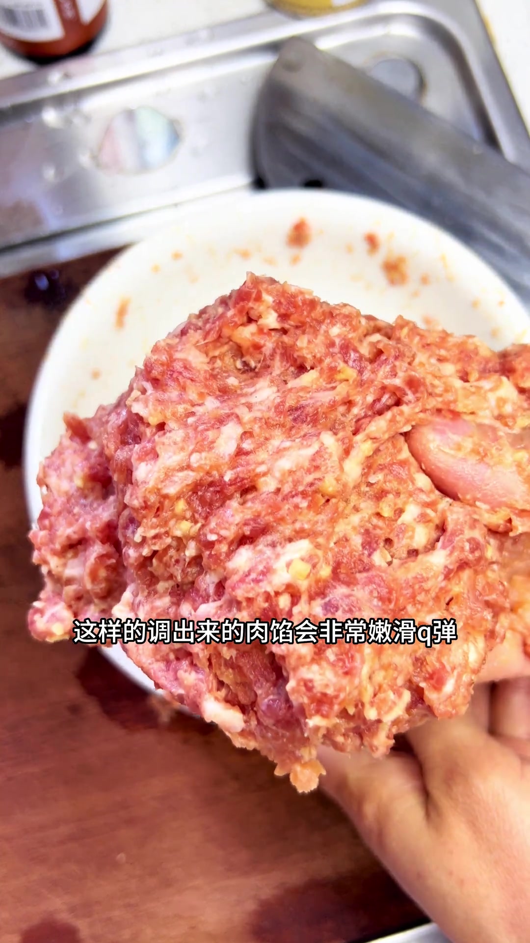 小时候过年吃的鸡蛋盒子，电饼铛做简单，汤和火锅都好吃