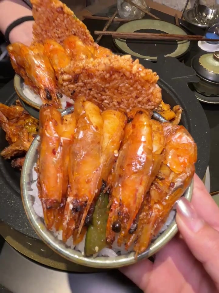 艾特名字带Y的饭搭子，吃0048香辣虾