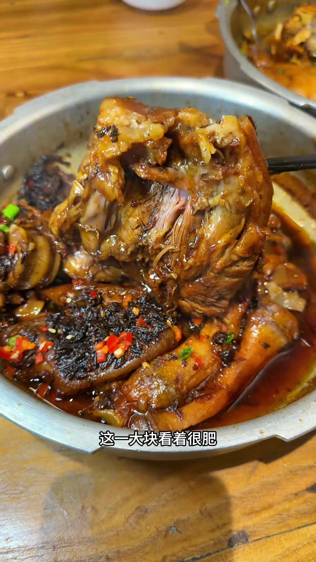 一口气炫六锅,姜辣压锅菜,饭张力拉满!
