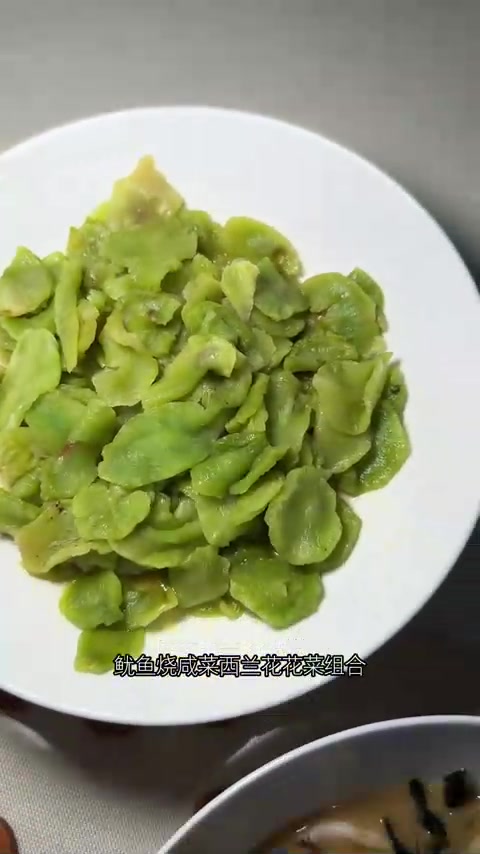 浙江普通家庭伙食，简单家常菜，妈妈40分钟做五菜一汤