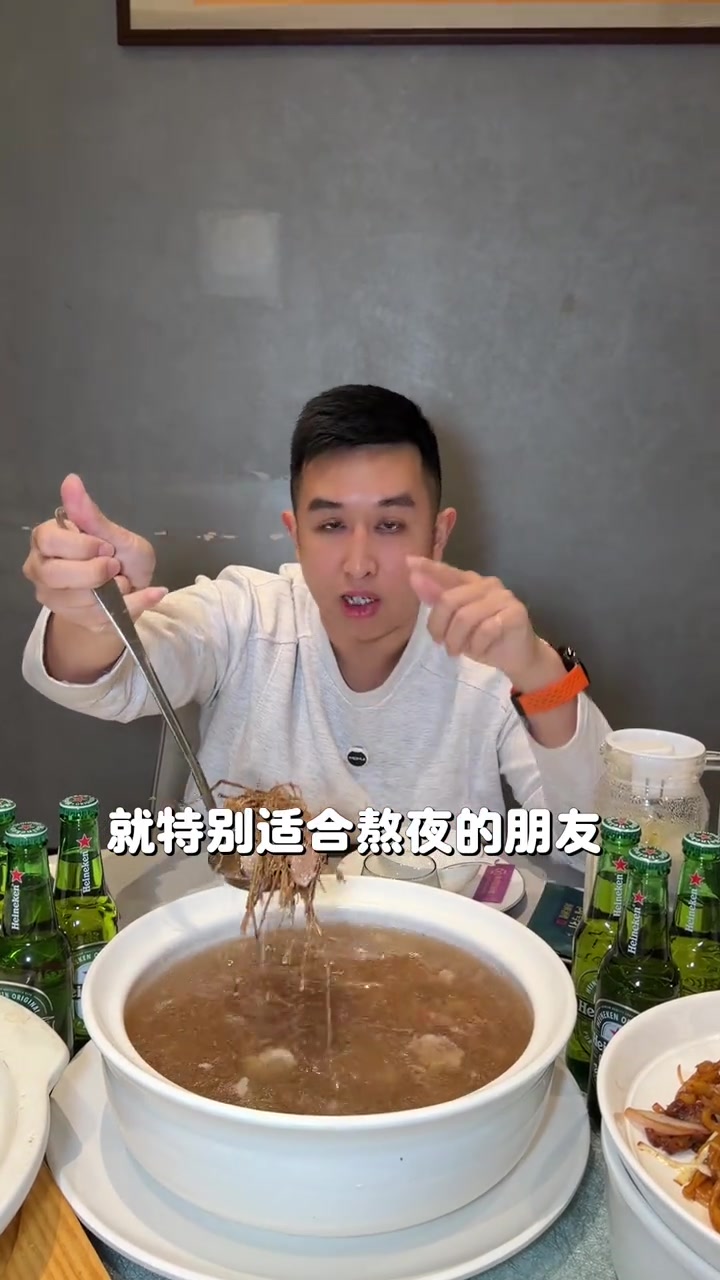 福州闽粤轩海鲜餐厅,市中心美食探店