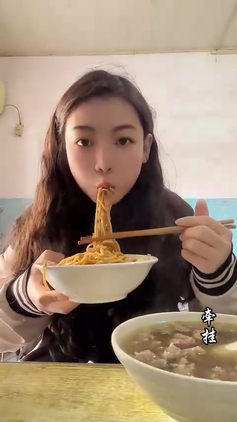 潢川南城老街牛肉胡辣汤，三十年一次爱上