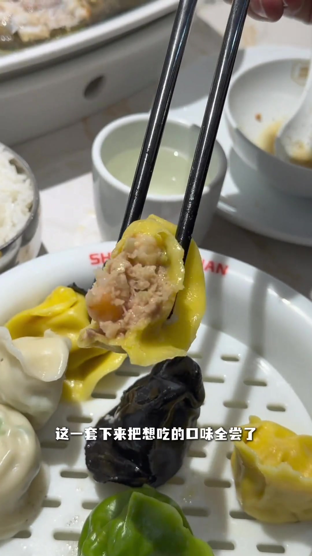 青岛美食之旅，与老伴共享鲁菜盛宴！