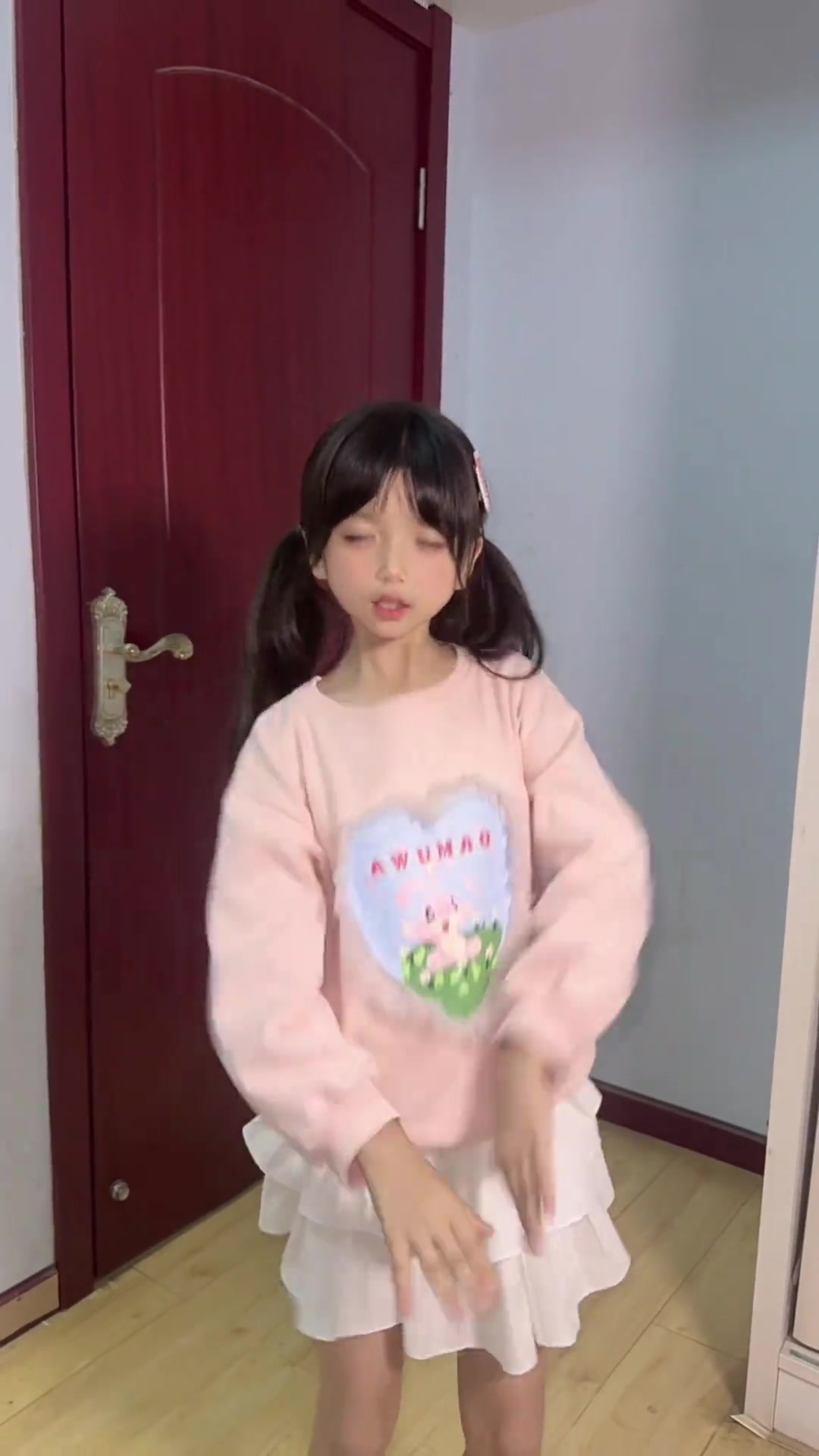 被这个打年糕舞洗脑了