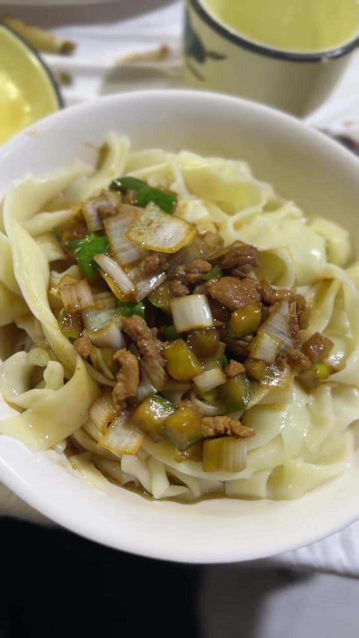 门楼镇老店,家常菜扣鸡丸子拌水萝卜,糖醋鱼真好吃!