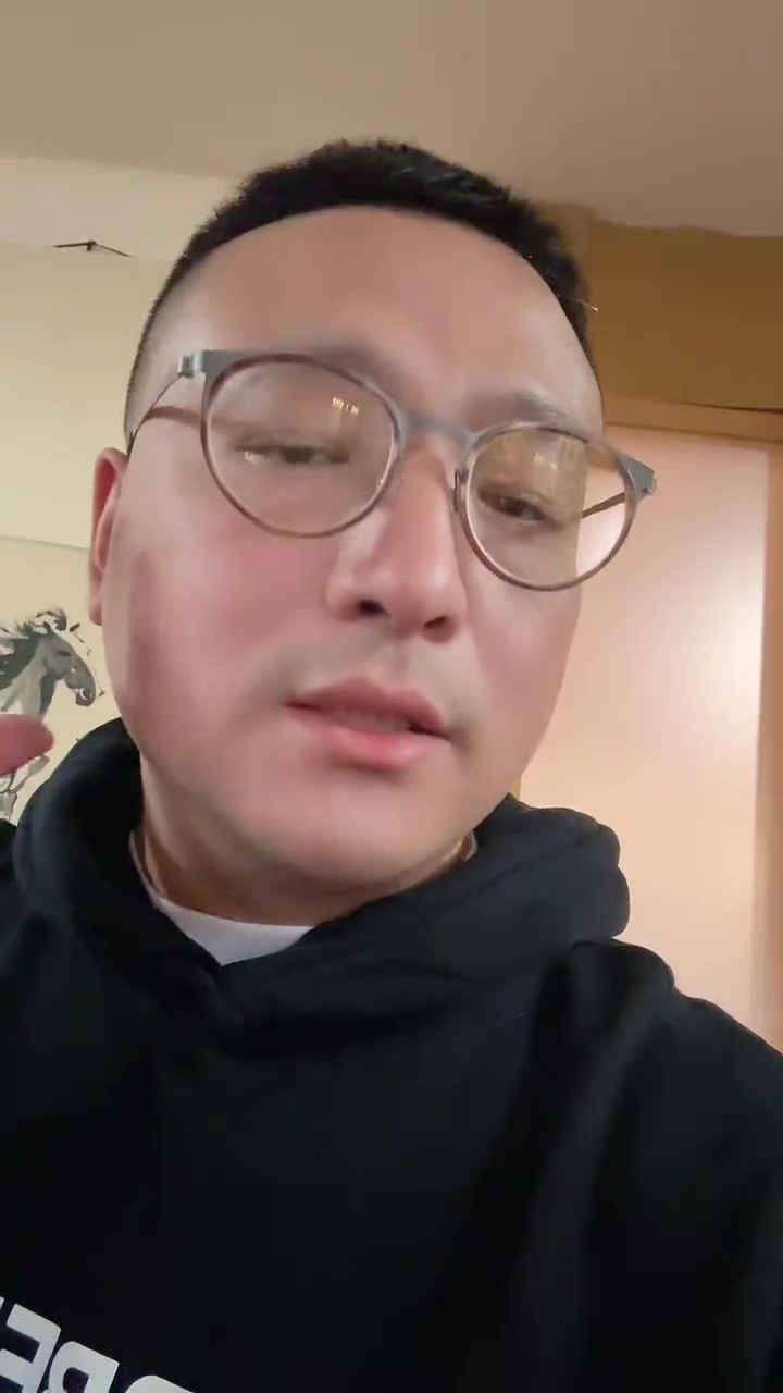 重庆美食李子坝梁山鸡，杨艾祥亲测！