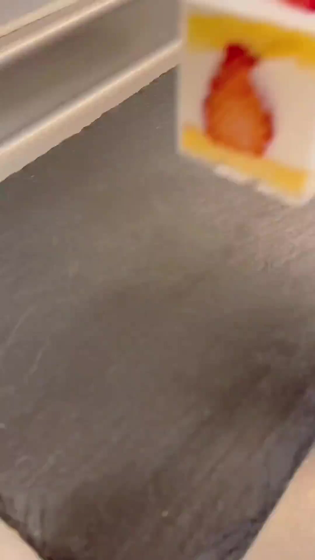 自己动手做美味蛋糕，分享制作过程