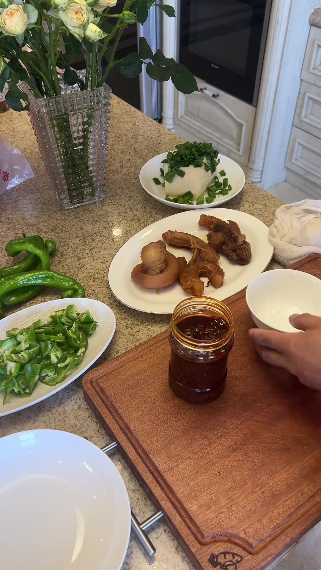 自制爆炒牛鞭花，干净无科技，不输饭店